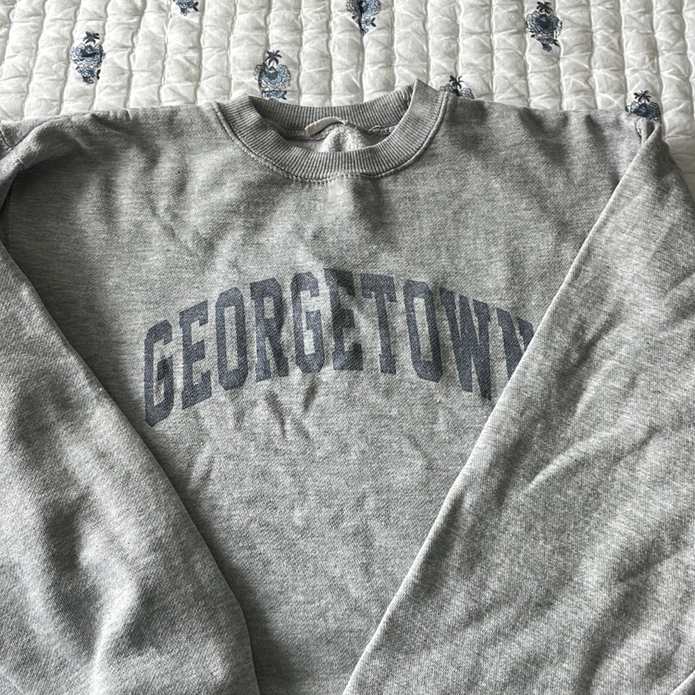 Brandy Melville Sweater